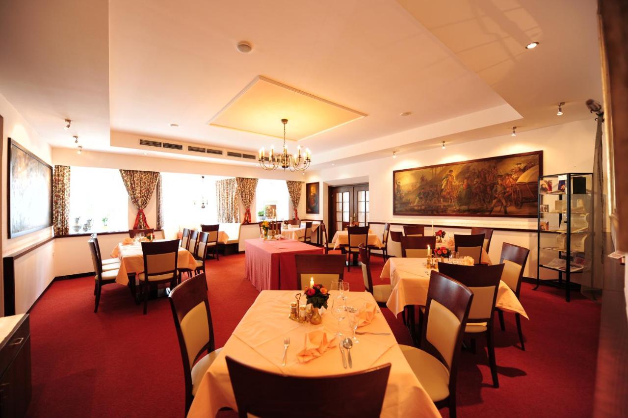 Hotel Krone 3*